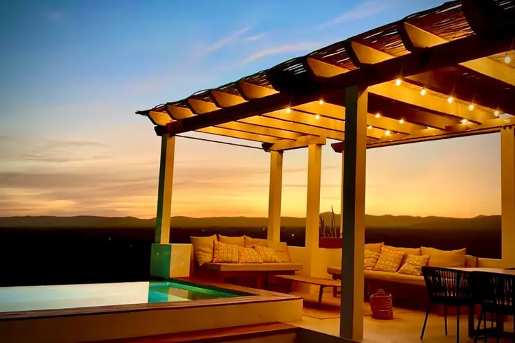 Experience Casa del Mar